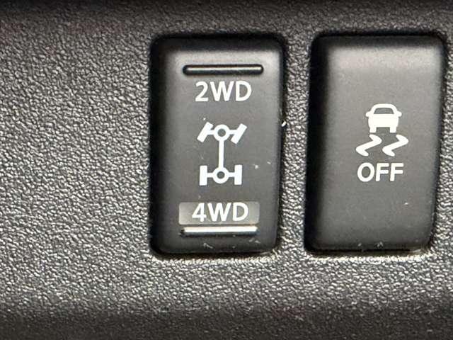 マーチ １．２　Ｘ　ＦＯＵＲ　４ＷＤ　純正ナビ　ＴＶ　バックモニター　ドラレコ　切替４ＷＤ　メモリーナビ　バックカメラ　ドライブレコーダー　ワンオーナー　禁煙車　エアコン　インテリジェントキー　パワーウィンドウ　ＥＴＣ（10枚目）