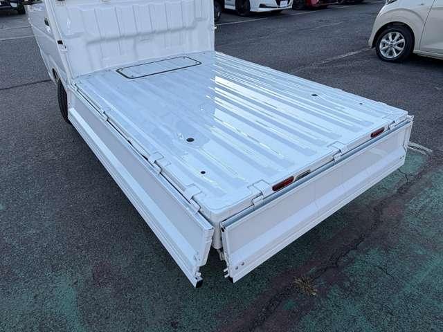 �O���J���ŉו��̍ڂ��~�낵�����N���N�ł��B