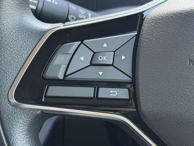 サクラ Ｘ　バッテリー１２セグ・純正大画面ナビ・バックカメラ・　フルセグＴＶ・ＬＥＤヘッドライト・ハイビームアシスト・純正ドラレコ・２００Ｖ普通充電ケーブル・エマージェンシーブレーキ・車線逸脱警報・踏み間違い防止・道路／速度標識表示・サイド／カーテンエアバッグ（8枚目）