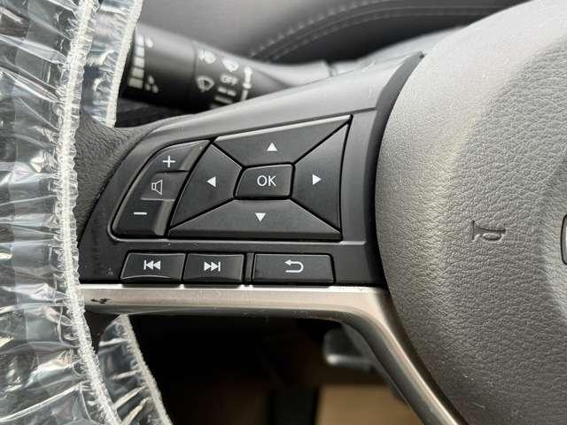 セレナ ２．０　ハイウェイスター　Ｖ　純正大型ナビ　被害軽減　全周囲カメラ　アラウンドビュ－　１オナ　アルミ　衝突被害軽減　エアバッグ　両側オートスライドドア　ＬＥＤライト　インテリジェントキー　サイドカメラ　メモリーナビ　アイドリングストップ　ナビＴＶ　ドラレコ　パワステ（7枚目）