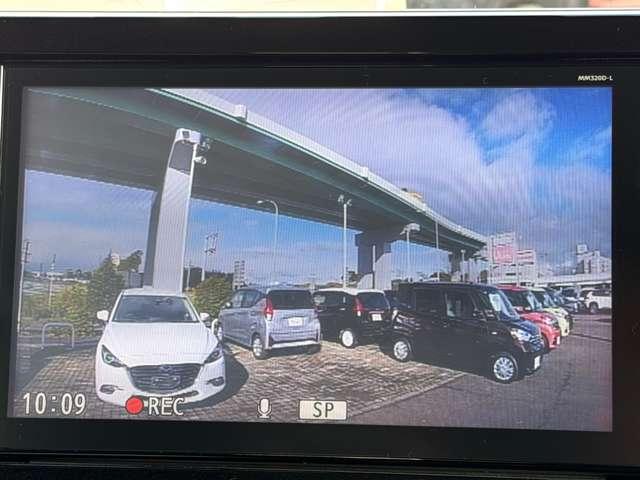 ルークス ６６０　ハイウェイスターＸ　プロパイロット　エディション　純正大型ナビ　ＴＶ　被害軽減　全周囲カメラ　左右パワースライドドア　アイドリング　イモビ　パノラマモニター　助手席エアバッグ　衝突軽減ブレーキ　ＰＷ　ナビ＆ＴＶ　１セグ　禁煙　ＬＥＤヘッドライト　ＬＤＷ　スマートキー　ＥＴＣ　ワンオーナー車（14枚目）