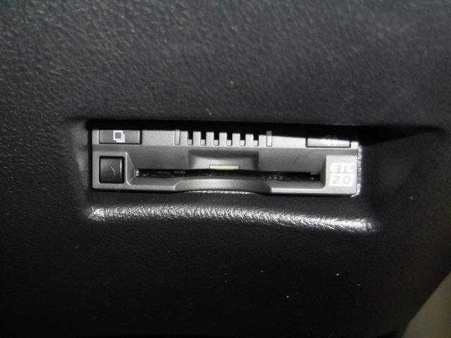 X フルセグ メモリーナビ DVD再生 ミュージックプレイヤー接続可 バックカメラ 衝突被害軽減システム ETC ドラレコ 電動スライドドア 乗車定員7人 3列シート 記録簿 アイドリングストップ(10枚目)