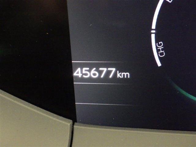 プリウス G 衝突被害軽減システム フルセグ バックカメラ ETC ミュージックプレイヤー接続可 オートクルーズコントロール LEDヘッドランプ スマートキー キーレス ハイブリッド(18枚目)