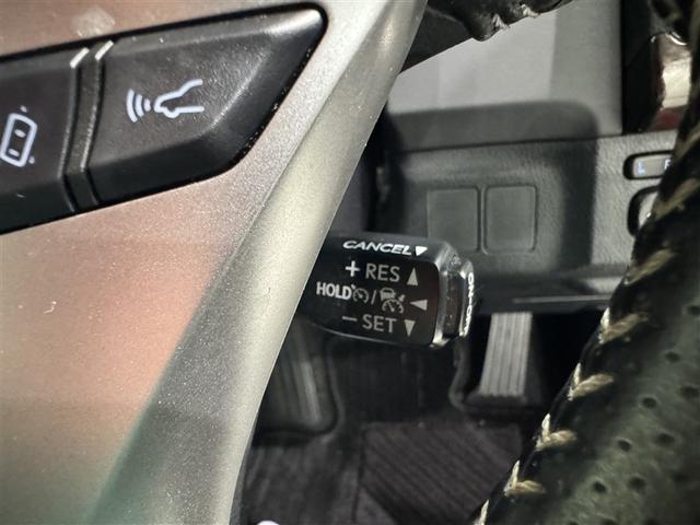 マークＸ ２５０Ｇ　衝突被害軽減システム　メモリーナビ　フルセグ　バックカメラ　ＥＴＣ　ドラレコ　ＣＤ　ミュージックプレイヤー接続可　ＤＶＤ再生　電動シート　オートクルーズコントロール　ＬＥＤヘッドランプ　スマートキー（17枚目）