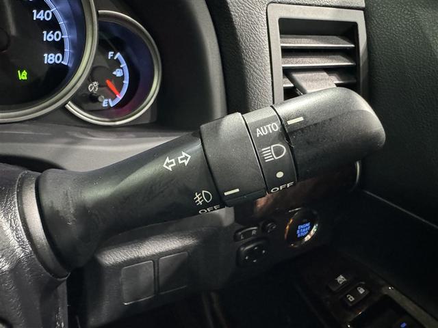 マークＸ ２５０Ｇ　衝突被害軽減システム　メモリーナビ　フルセグ　バックカメラ　ＥＴＣ　ドラレコ　ＣＤ　ミュージックプレイヤー接続可　ＤＶＤ再生　電動シート　オートクルーズコントロール　ＬＥＤヘッドランプ　スマートキー（21枚目）