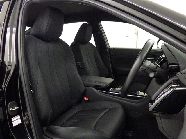 クラウン Ｓ　Ｃパッケージ　衝突被害軽減システム　フルセグ　バックカメラ　ＥＴＣ　ドラレコ　ＣＤ　ミュージックプレイヤー接続可　ＤＶＤ再生　電動シート　オートクルーズコントロール　ＬＥＤヘッドランプ　スマートキー　キーレス（25枚目）