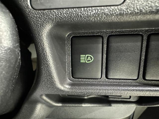 ハイエースバン DX 衝突被害軽減システム メモリーナビ ワンセグ ETC CD ミュージックプレイヤー接続可 乗車定員6人 キーレス ディーゼル(17枚目)