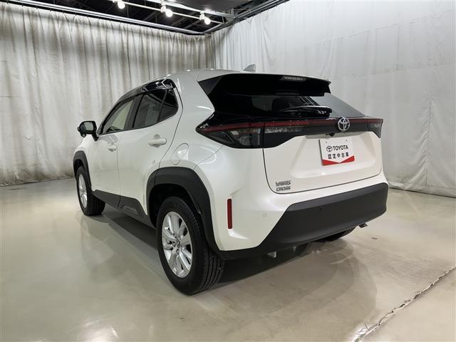 ヤリスクロス Ｇ　衝突被害軽減システム　バックカメラ　ＥＴＣ　ドラレコ　ミュージックプレイヤー接続可　オートクルーズコントロール　スマートキー　キーレス（5枚目）