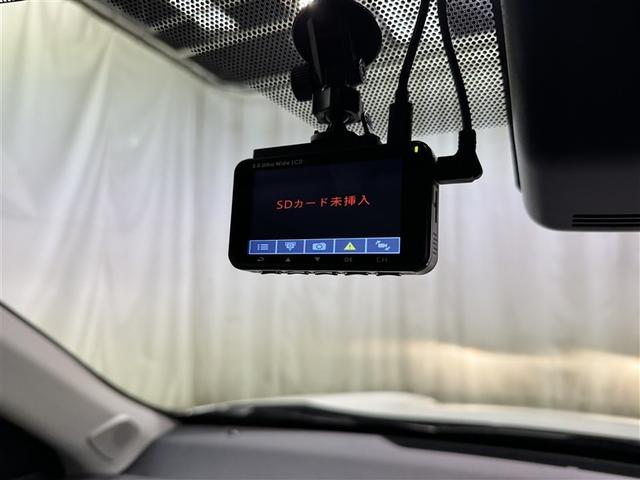 ヤリスクロス Ｇ　衝突被害軽減システム　バックカメラ　ＥＴＣ　ドラレコ　ミュージックプレイヤー接続可　オートクルーズコントロール　スマートキー　キーレス（24枚目）