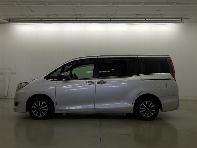 エスクァイア Ｇｉ　衝突被害軽減システム　メモリーナビ　フルセグ　バックカメラ　ＥＴＣ　ドラレコ　ＣＤ　ミュージックプレイヤー接続可　ＤＶＤ再生　オートクルーズコントロール　ＬＥＤヘッドランプ　両側電動スライド　キーレス（4枚目）