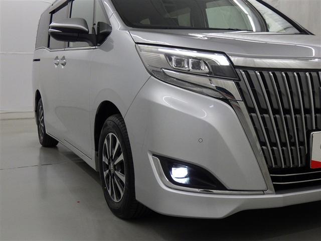 エスクァイア Ｇｉ　衝突被害軽減システム　メモリーナビ　フルセグ　バックカメラ　ＥＴＣ　ドラレコ　ＣＤ　ミュージックプレイヤー接続可　ＤＶＤ再生　オートクルーズコントロール　ＬＥＤヘッドランプ　両側電動スライド　キーレス（7枚目）