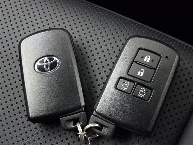 エスクァイア Ｇｉ　衝突被害軽減システム　メモリーナビ　フルセグ　バックカメラ　ＥＴＣ　ドラレコ　ＣＤ　ミュージックプレイヤー接続可　ＤＶＤ再生　オートクルーズコントロール　ＬＥＤヘッドランプ　両側電動スライド　キーレス（27枚目）