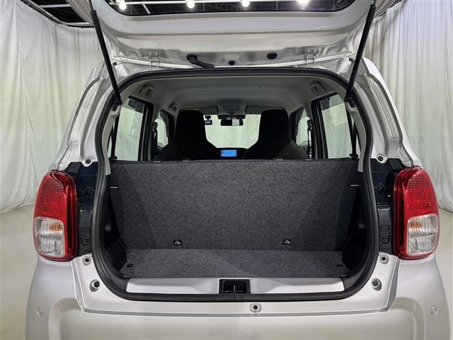 ラゲッジスペースは、日常使いには十分なスペースを確保！開口部も広く積み下ろしも楽々！