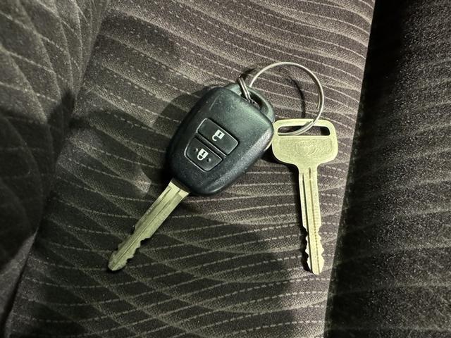 アクア Ｇ　メモリーナビ　ワンセグ　バックカメラ　ＥＴＣ　ＣＤ　ミュージックプレイヤー接続可　オートクルーズコントロール　キーレス　ハイブリッド（21枚目）