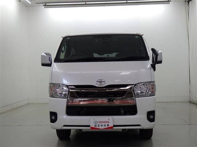 ハイエースバン スーパーＧＬ　ダークプライムＩＩ　衝突被害軽減システム　メモリーナビ　フルセグ　バックカメラ　ＥＴＣ　ドラレコ　ＣＤ　ミュージックプレイヤー接続可　ＬＥＤヘッドランプ　スマートキー　キーレス　４ＷＤ　ディーゼル（2枚目）