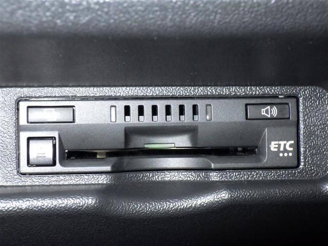 ハイエースバン スーパーＧＬ　ダークプライムＩＩ　衝突被害軽減システム　メモリーナビ　フルセグ　バックカメラ　ＥＴＣ　ドラレコ　ＣＤ　ミュージックプレイヤー接続可　ＬＥＤヘッドランプ　スマートキー　キーレス　４ＷＤ　ディーゼル（16枚目）