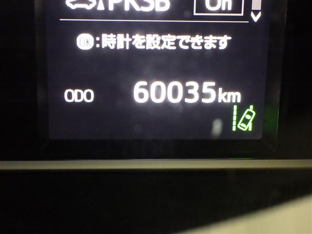 ハイエースバン スーパーＧＬ　ダークプライムＩＩ　衝突被害軽減システム　メモリーナビ　フルセグ　バックカメラ　ＥＴＣ　ドラレコ　ＣＤ　ミュージックプレイヤー接続可　ＬＥＤヘッドランプ　スマートキー　キーレス　４ＷＤ　ディーゼル（22枚目）