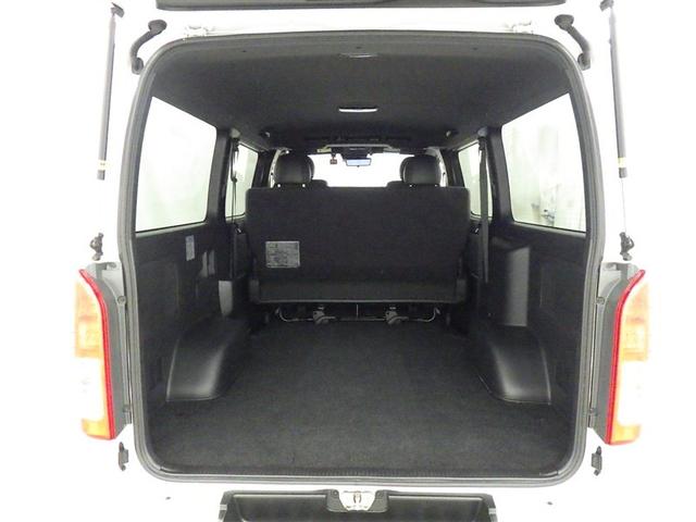 ハイエースバン スーパーＧＬ　ダークプライムＩＩ　衝突被害軽減システム　メモリーナビ　フルセグ　バックカメラ　ＥＴＣ　ドラレコ　ＣＤ　ミュージックプレイヤー接続可　ＬＥＤヘッドランプ　スマートキー　キーレス　４ＷＤ　ディーゼル（26枚目）