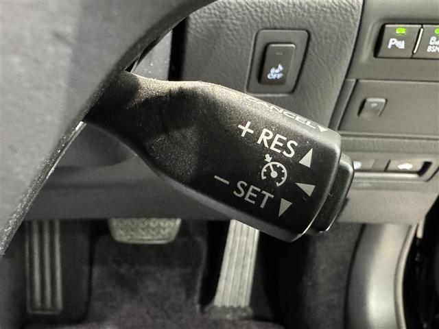 �N���[�Y�R���g���[���@�\���t���Ă��܂��B�@���x��ݒ肷��ƃA�N�Z���𓥂܂Ȃ��Ă����̑��x�ő��邱�Ƃ��ł��܂��B�@�@�������H�ł͂ƂĂ��֗��ȑ��u�Ȃ�ł��B