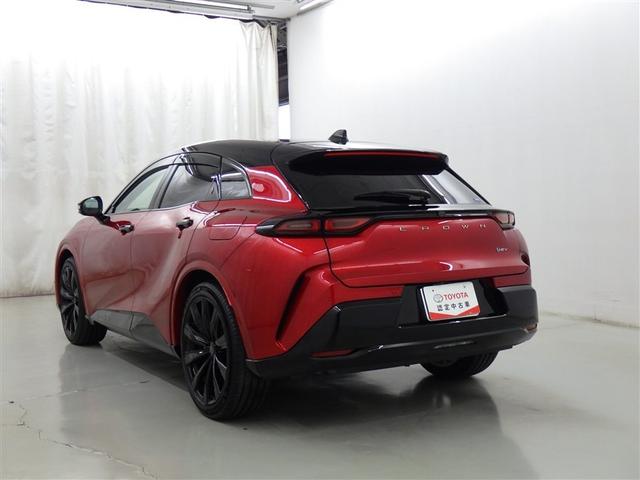 クラウンスポーツ Ｚ　衝突被害軽減システム　フルセグ　バックカメラ　ＥＴＣ　ドラレコ　ミュージックプレイヤー接続可　サンルーフ　革シート　電動シート　オートクルーズコントロール　ＬＥＤヘッドランプ　スマートキー　キーレス（6枚目）