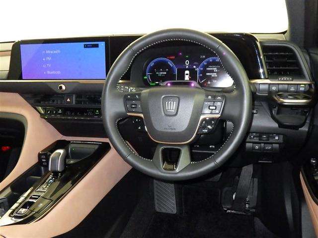 クラウンスポーツ Ｚ　衝突被害軽減システム　フルセグ　バックカメラ　ＥＴＣ　ドラレコ　ミュージックプレイヤー接続可　サンルーフ　革シート　電動シート　オートクルーズコントロール　ＬＥＤヘッドランプ　スマートキー　キーレス（10枚目）