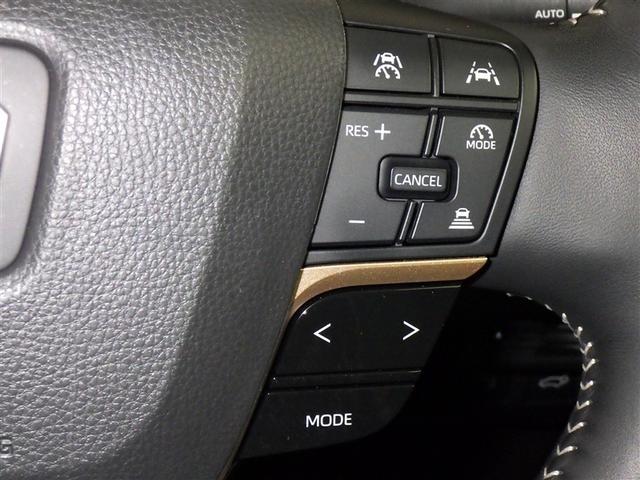 クラウンスポーツ Ｚ　衝突被害軽減システム　フルセグ　バックカメラ　ＥＴＣ　ドラレコ　ミュージックプレイヤー接続可　サンルーフ　革シート　電動シート　オートクルーズコントロール　ＬＥＤヘッドランプ　スマートキー　キーレス（22枚目）