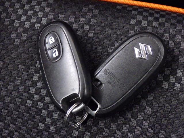 ハスラー Ｇ　衝突被害軽減システム　メモリーナビ　フルセグ　バックカメラ　ＥＴＣ　ＣＤ　ミュージックプレイヤー接続可　ＤＶＤ再生　スマートキー　キーレス　アイドリングストップ　ハイブリッド（20枚目）