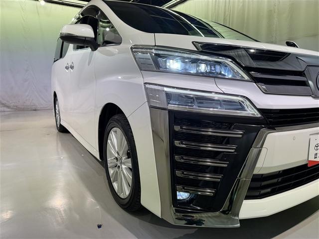 ヴェルファイア ２．５Ｚ　衝突被害軽減システム　メモリーナビ　フルセグ　バックカメラ　ＥＴＣ　ドラレコ　ＣＤ　ミュージックプレイヤー接続可　ＤＶＤ再生　後席モニター　オートクルーズコントロール　ＬＥＤヘッドランプ　乗車定員８人（8枚目）