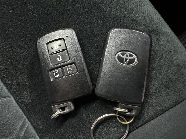 ヴェルファイア ２．５Ｚ　衝突被害軽減システム　メモリーナビ　フルセグ　バックカメラ　ＥＴＣ　ドラレコ　ＣＤ　ミュージックプレイヤー接続可　ＤＶＤ再生　後席モニター　オートクルーズコントロール　ＬＥＤヘッドランプ　乗車定員８人（28枚目）