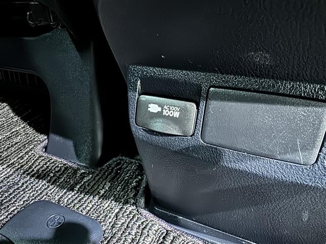 ヴェルファイア ２．５Ｚ　衝突被害軽減システム　メモリーナビ　フルセグ　バックカメラ　ＥＴＣ　ドラレコ　ＣＤ　ミュージックプレイヤー接続可　ＤＶＤ再生　後席モニター　オートクルーズコントロール　ＬＥＤヘッドランプ　乗車定員８人（31枚目）