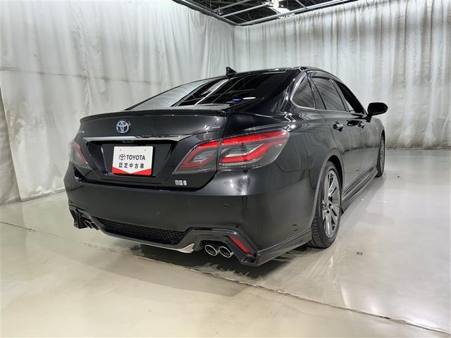 クラウンハイブリッド ＲＳアドバンス　衝突被害軽減システム　メモリーナビ　フルセグ　バックカメラ　ＥＴＣ　ドラレコ　ＣＤ　ミュージックプレイヤー接続可　ＤＶＤ再生　革シート　電動シート　オートクルーズコントロール　ＬＥＤヘッドランプ（7枚目）