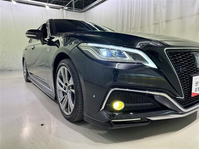 クラウンハイブリッド ＲＳアドバンス　衝突被害軽減システム　メモリーナビ　フルセグ　バックカメラ　ＥＴＣ　ドラレコ　ＣＤ　ミュージックプレイヤー接続可　ＤＶＤ再生　革シート　電動シート　オートクルーズコントロール　ＬＥＤヘッドランプ（8枚目）