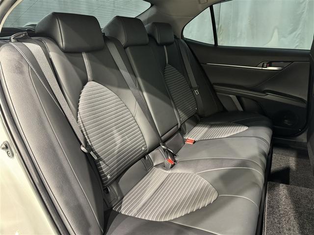 カムリ ＷＳ　衝突被害軽減システム　メモリーナビ　バックカメラ　ＥＴＣ　ドラレコ　ミュージックプレイヤー接続可　電動シート　オートクルーズコントロール　スマートキー　キーレス　ハイブリッド（27枚目）