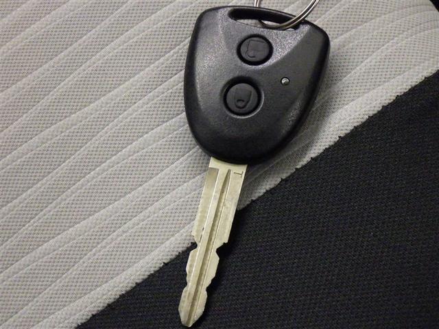 �L�[���X�t���ł��B���ꂽ�Ƃ��납��ł��h�A�̎{���E�J�����ł���̂łƂĂ��֗��ł���