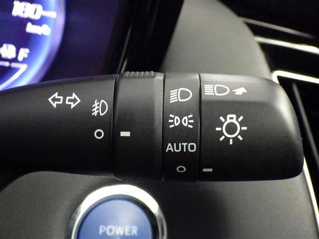 �g���l���ȂǁA���̖͂��邳�̕ω��Ń����v�ނ������I���E�I�t����R�����C�g�ł��i�����Y��h�~�@�\�t�j