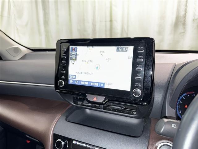 ヤリスクロス Ｚ　衝突被害軽減システム　メモリーナビ　フルセグ　バックカメラ　ＥＴＣ　ドラレコ　ＣＤ　ミュージックプレイヤー接続可　ＤＶＤ再生　電動シート　オートクルーズコントロール　ＬＥＤヘッドランプ　スマートキー（10枚目）