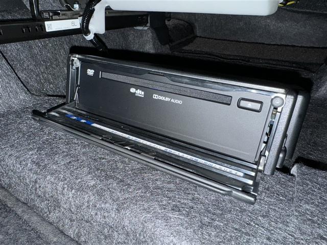 ヤリスクロス Ｚ　衝突被害軽減システム　メモリーナビ　フルセグ　バックカメラ　ＥＴＣ　ドラレコ　ＣＤ　ミュージックプレイヤー接続可　ＤＶＤ再生　電動シート　オートクルーズコントロール　ＬＥＤヘッドランプ　スマートキー（11枚目）