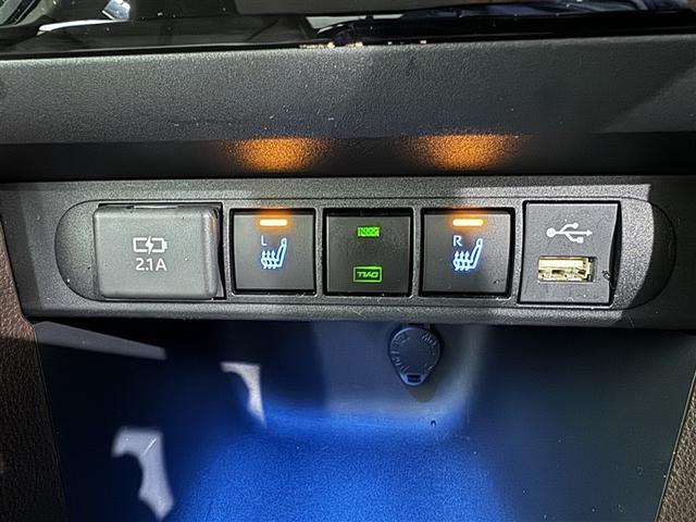 ヤリスクロス Ｚ　衝突被害軽減システム　メモリーナビ　フルセグ　バックカメラ　ＥＴＣ　ドラレコ　ＣＤ　ミュージックプレイヤー接続可　ＤＶＤ再生　電動シート　オートクルーズコントロール　ＬＥＤヘッドランプ　スマートキー（16枚目）