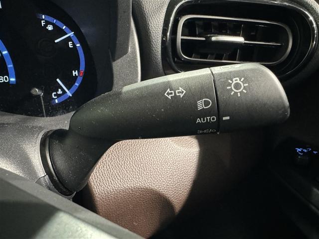 ヤリスクロス Ｚ　衝突被害軽減システム　メモリーナビ　フルセグ　バックカメラ　ＥＴＣ　ドラレコ　ＣＤ　ミュージックプレイヤー接続可　ＤＶＤ再生　電動シート　オートクルーズコントロール　ＬＥＤヘッドランプ　スマートキー（23枚目）