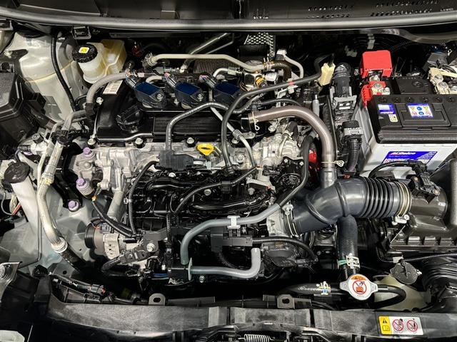 ヤリスクロス Ｚ　衝突被害軽減システム　メモリーナビ　フルセグ　バックカメラ　ＥＴＣ　ドラレコ　ＣＤ　ミュージックプレイヤー接続可　ＤＶＤ再生　電動シート　オートクルーズコントロール　ＬＥＤヘッドランプ　スマートキー（32枚目）