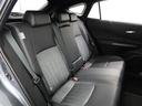 足元広々の座り心地良好、後席ですよ。　ドライビング中、長い間同じ体勢で居るのって大変ですよね。　長く座っているものだから、リラックスできるシートがいいですよね。
