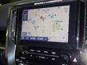 ナビゲーション付です。　ナビがあると便利、ラクラク何処でもいけます。　ナビが有るのと無いのとでは大きな違いですね。