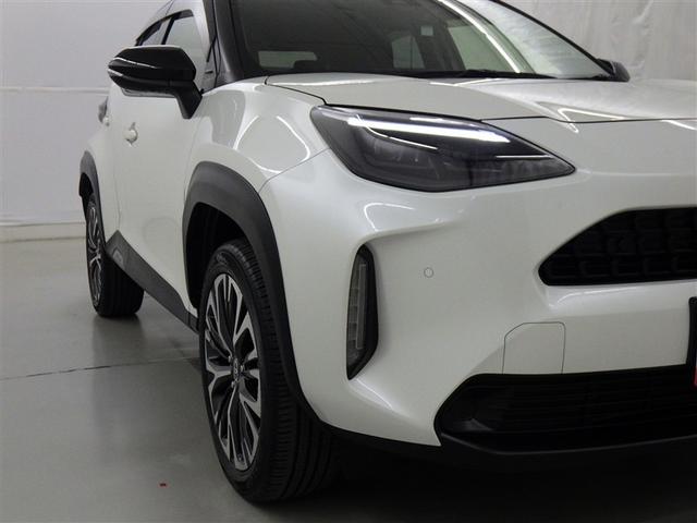 ヤリスクロス ハイブリッドZ 衝突被害軽減システム フルセグ バックカメラ ETC ドラレコ ミュージックプレイヤー接続可 電動シート オートクルーズコントロール LEDヘッドランプ スマートキー キーレス ハイブリッド(7枚目)