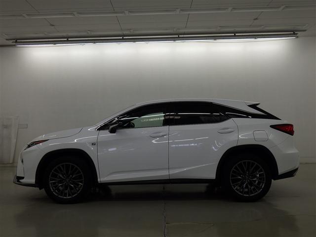 ＲＸ ＲＸ３００　Ｆスポーツ　衝突被害軽減システム　メモリーナビ　フルセグ　バックカメラ　ＥＴＣ　ドラレコ　ＣＤ　ミュージックプレイヤー接続可　ＤＶＤ再生　サンルーフ　革シート　電動シート　オートクルーズコントロール　スマートキー（5枚目）