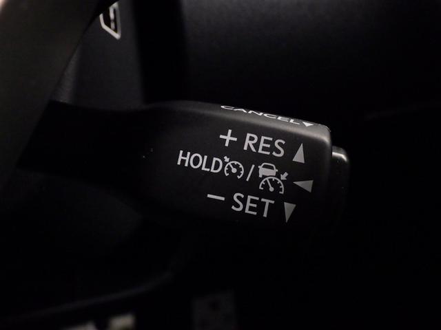 ＲＸ ＲＸ３００　Ｆスポーツ　衝突被害軽減システム　メモリーナビ　フルセグ　バックカメラ　ＥＴＣ　ドラレコ　ＣＤ　ミュージックプレイヤー接続可　ＤＶＤ再生　サンルーフ　革シート　電動シート　オートクルーズコントロール　スマートキー（22枚目）