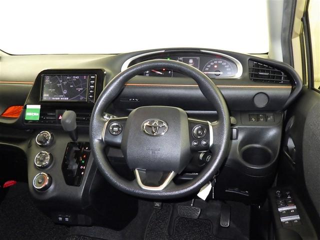 シエンタ ファンベースＸ　メモリーナビ　ワンセグ　バックカメラ　ＥＴＣ　ＣＤ　ミュージックプレイヤー接続可　電動スライドドア　キーレス　アイドリングストップ（9枚目）