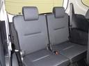 ３列目シートもひろびろとしたスペースを確保しています。大人数でのお出かけもばっちりです！