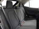 足元広々の座り心地良好、後席ですよ。 ドライビング中、長い間同じ体勢で居るのって大変ですよね。 長く座っているものだから、リラックスできるシートがいいですよね。