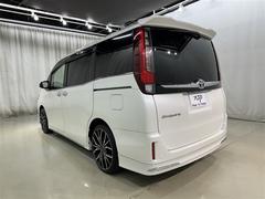 �����ȥǥ������ξΩ�����ꥢ�ӥ塼�ȤʤäƤޤ��� 5