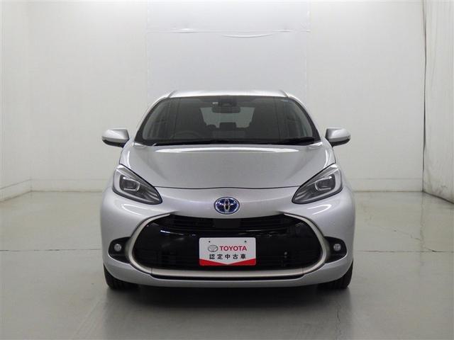 アクア Ｚ　衝突被害軽減システム　メモリーナビ　バックカメラ　ＥＴＣ　ミュージックプレイヤー接続可　オートクルーズコントロール　ＬＥＤヘッドランプ　スマートキー　キーレス　ハイブリッド（3枚目）